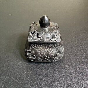 Dona Rosa Black Clay Mexico Trinket Dish w Lid